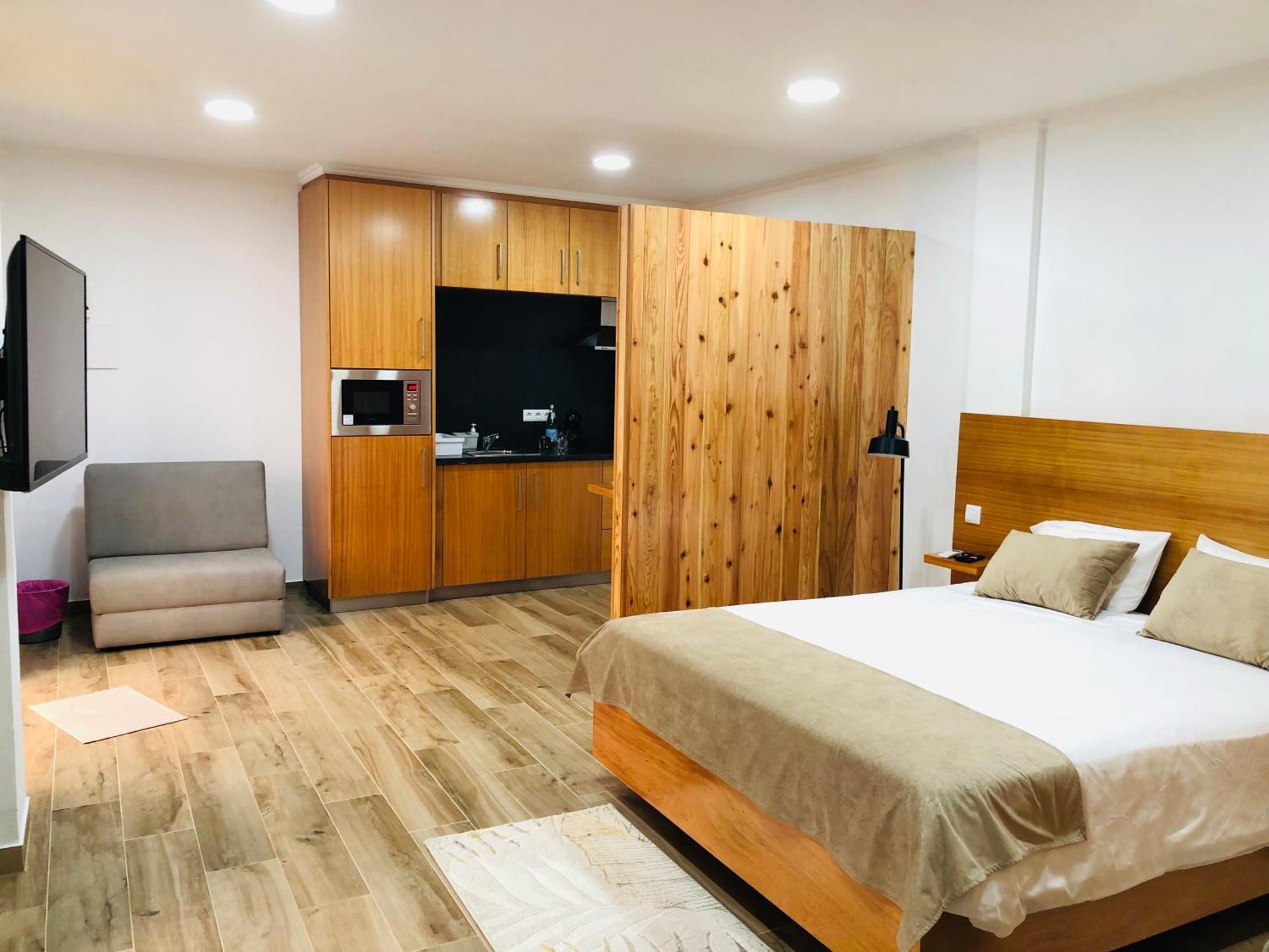 Amu- Apartamentos Misterios Da Urzelina Ngoại thất bức ảnh